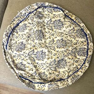 John Robshaw block print 20” diameter round throw pillow cover with zipper NWOT